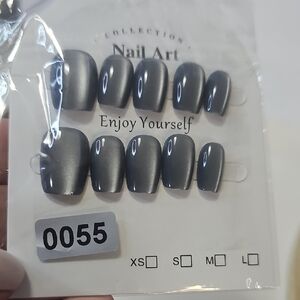 #0055 Gray Press-On Nails Set Of 10‎ + No Adhesive Pads Size S